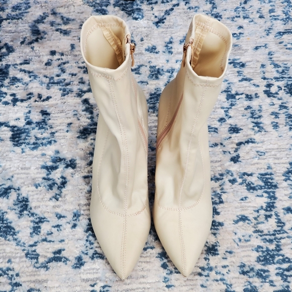 Pretty Little Thing Nude Metal Heeled Boots - Picture 8 of 12